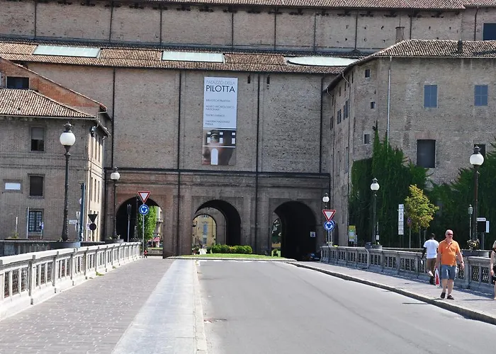 Ponte Delle Nazioni *